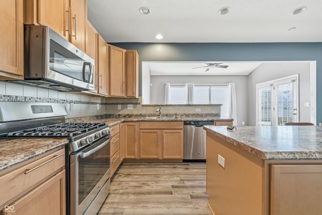 628 Reunion Lane, Greenwood, IN 46143