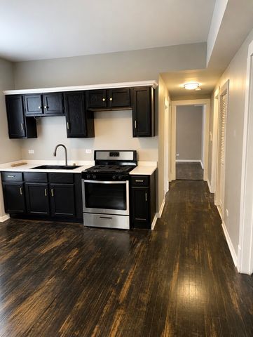 8153 S South Shore Drive, Chicago, IL 60617