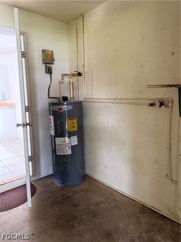 2610 West RD, Fort Myers, FL 33905
