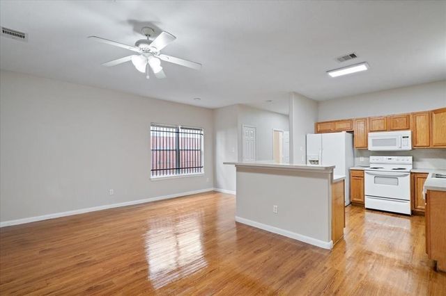 7814 Gladstone Street A, Houston, TX 77051