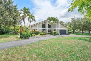 3301 NW 112th Avenue, Coral Springs, FL 33065