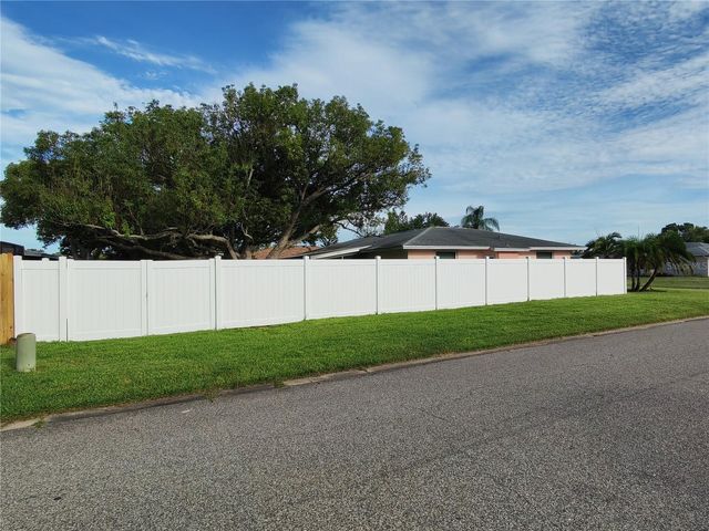 7708 ROSEWOOD DRIVE, Port Richey, FL 34668