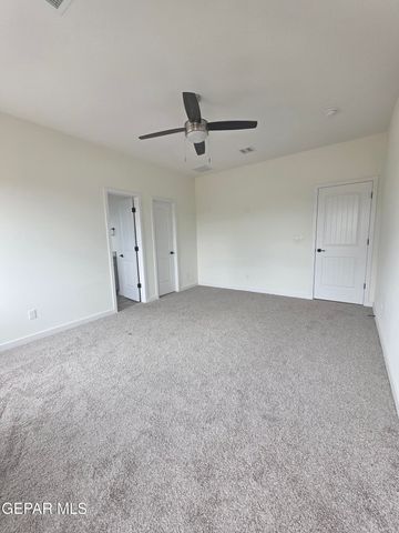 462 Sylvia Court, Socorro, TX 79927