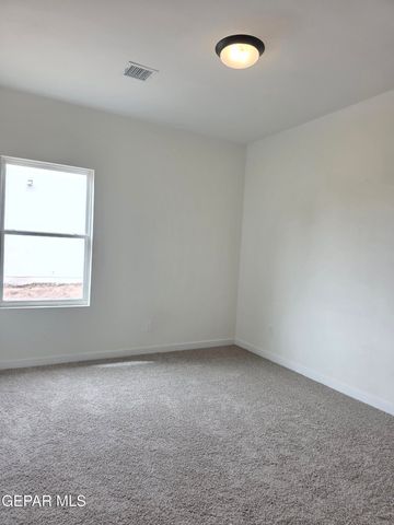 462 Sylvia Court, Socorro, TX 79927