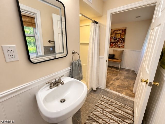 19 Nugent Pl, Westwood Boro, NJ 07675