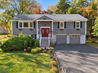19 Nugent Pl, Westwood Boro, NJ 07675