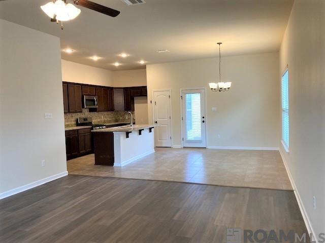 15389 Mossystone Dr, Prairieville, LA 70769