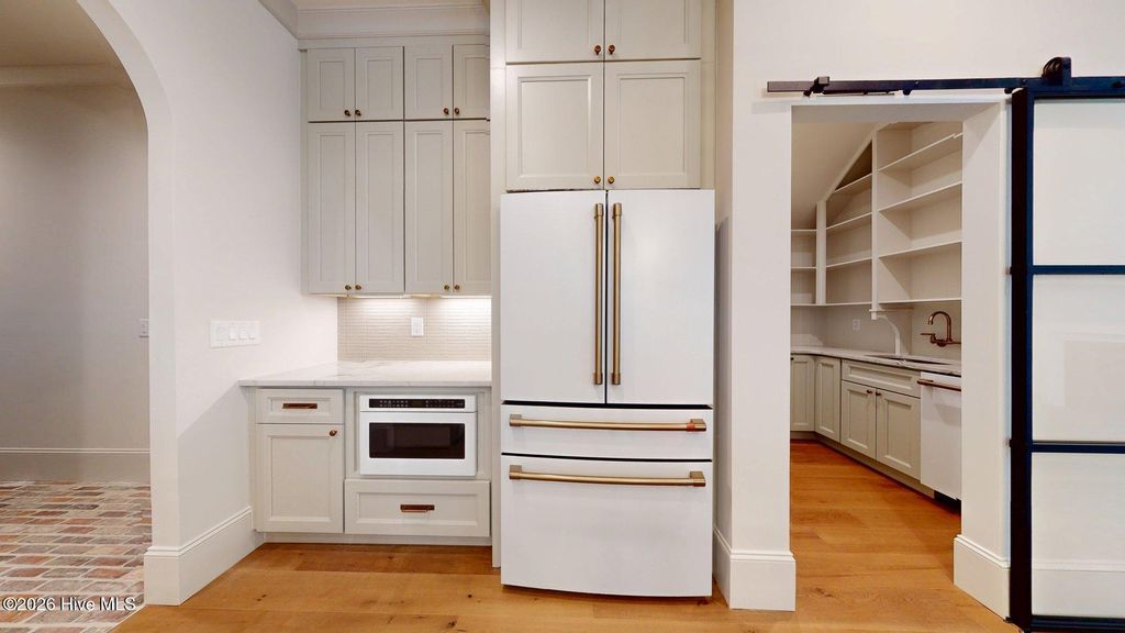 Image 14 of property listing at 305 Sloan Lane, Pinehurst, NC 28374