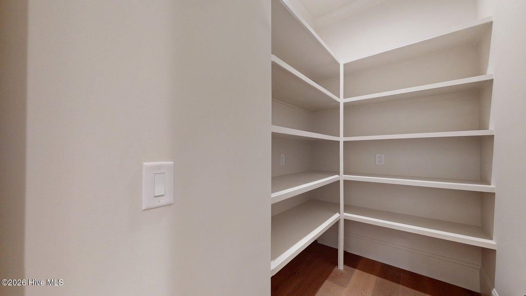 Image 20 of property listing at 305 Sloan Lane, Pinehurst, NC 28374