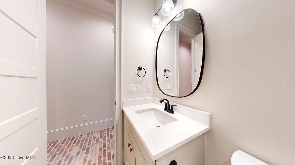 Image 22 of property listing at 305 Sloan Lane, Pinehurst, NC 28374