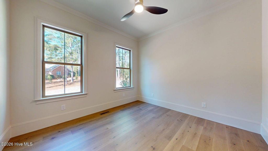 Image 23 of property listing at 305 Sloan Lane, Pinehurst, NC 28374