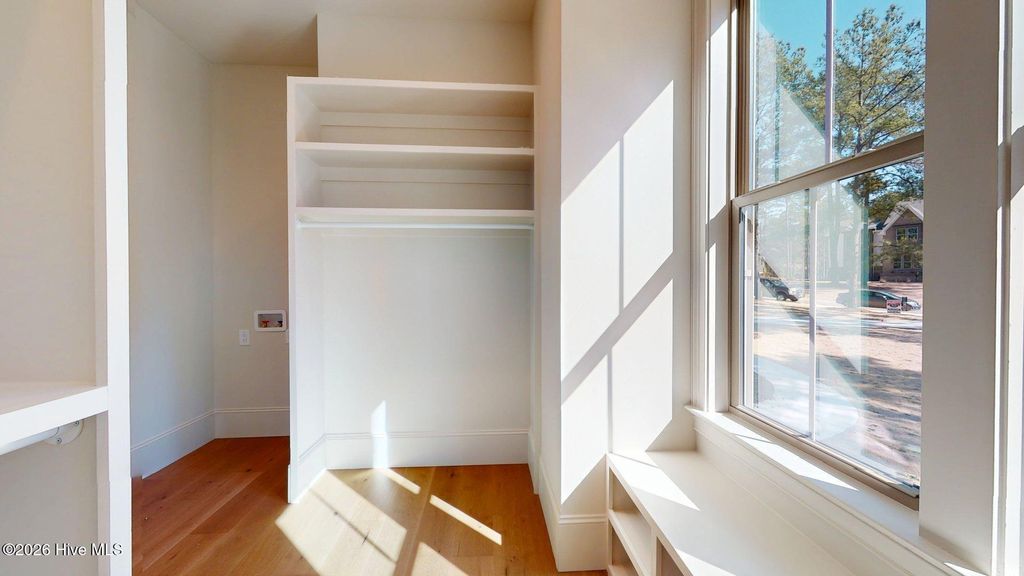 Image 31 of property listing at 305 Sloan Lane, Pinehurst, NC 28374