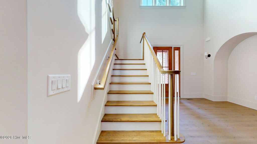 Image 32 of property listing at 305 Sloan Lane, Pinehurst, NC 28374