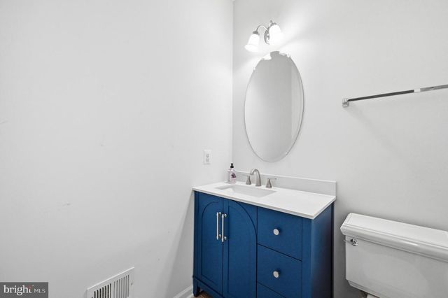 24267 PURPLE FINCH DR, Aldie, VA 20105