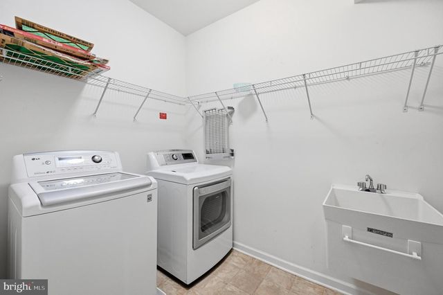 24267 PURPLE FINCH DR, Aldie, VA 20105