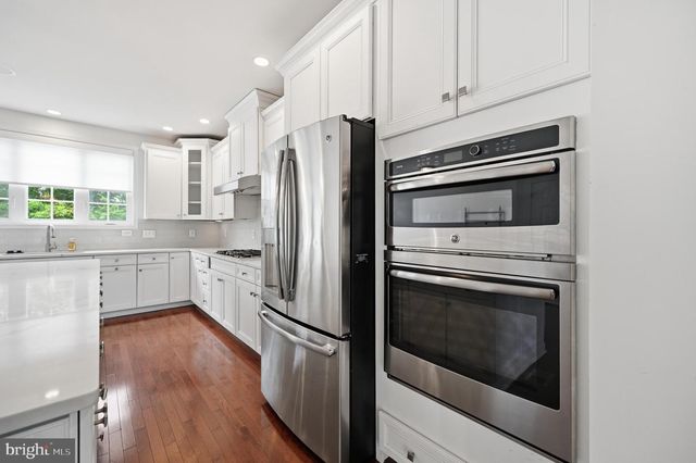 24267 PURPLE FINCH DR, Aldie, VA 20105