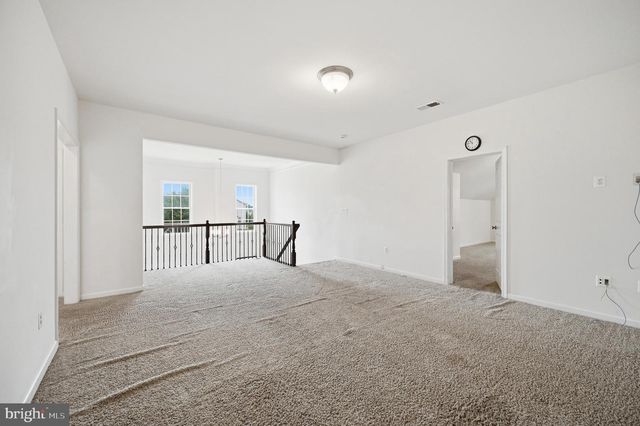 24267 PURPLE FINCH DR, Aldie, VA 20105