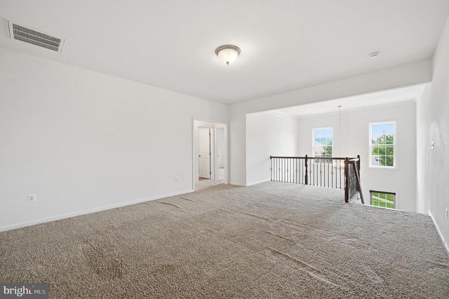 24267 PURPLE FINCH DR, Aldie, VA 20105