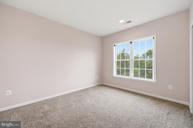 24267 PURPLE FINCH DR, Aldie, VA 20105