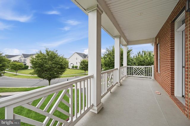 24267 PURPLE FINCH DR, Aldie, VA 20105