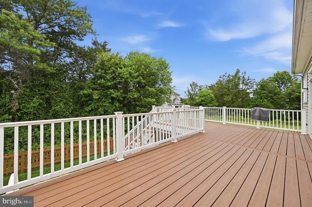 24267 PURPLE FINCH DR, Aldie, VA 20105