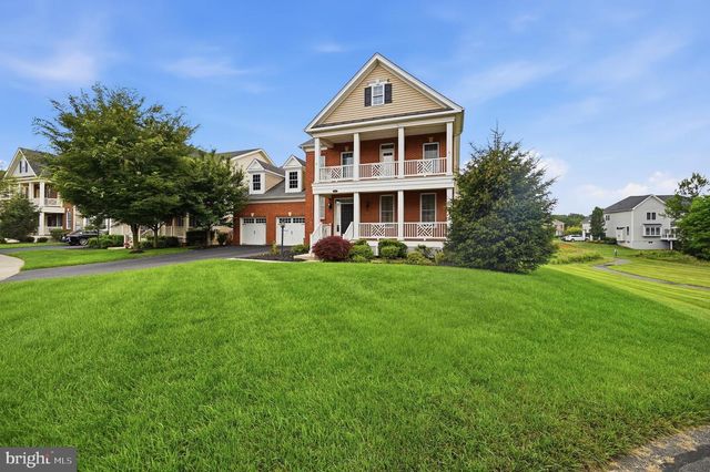 24267 PURPLE FINCH DR, Aldie, VA 20105