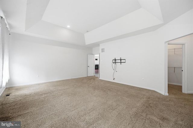 24267 PURPLE FINCH DR, Aldie, VA 20105