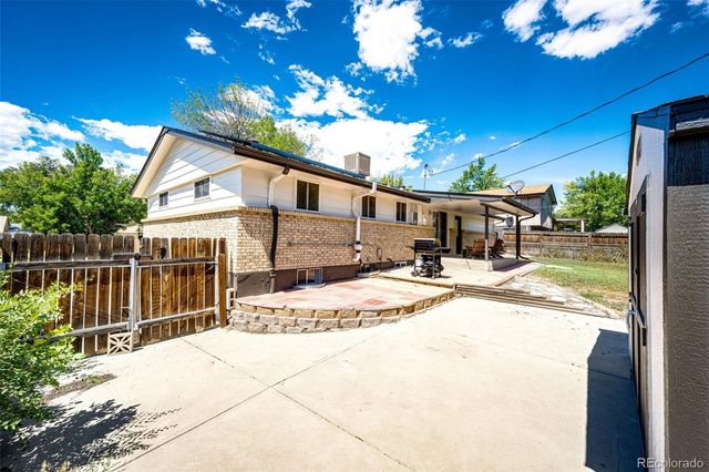 7124 Ingalls Court, Arvada, CO 80003