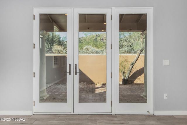 2615 E Via Corta Dei Fiori, Tucson, AZ 85718