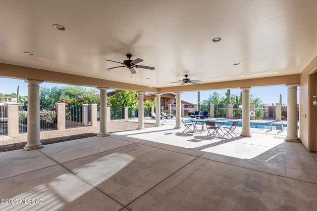 2615 E Via Corta Dei Fiori, Tucson, AZ 85718