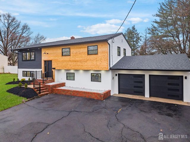 12 Barker Road, Franklin, NJ 08873