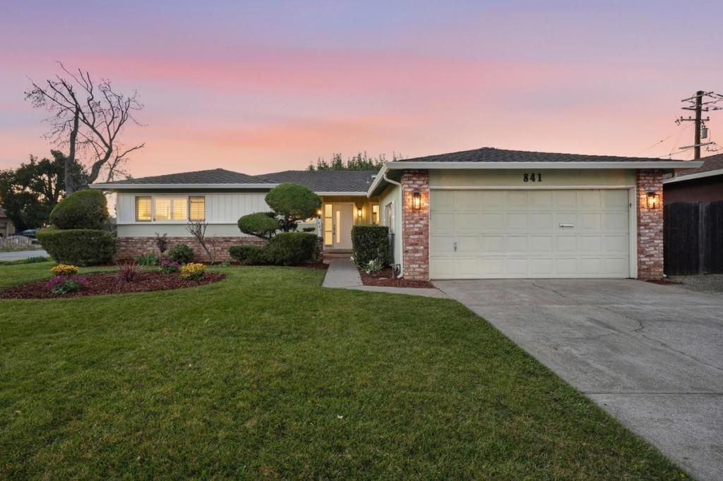 Image 1 of property listing at 841 Brentwood Drive, San Jose, CA 95129