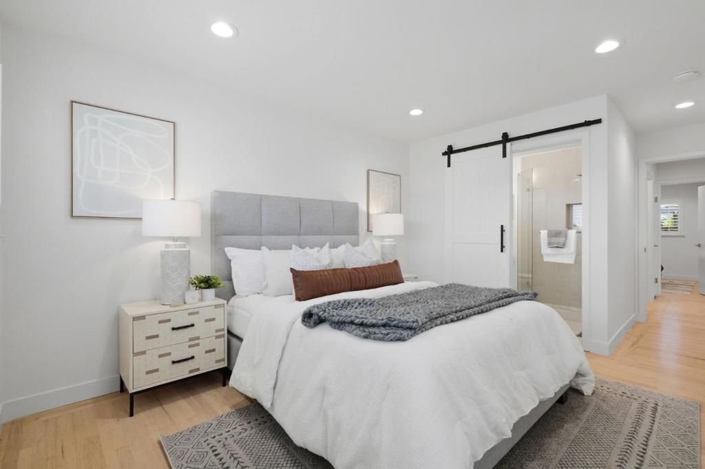 Image 16 of property listing at 841 Brentwood Drive, San Jose, CA 95129