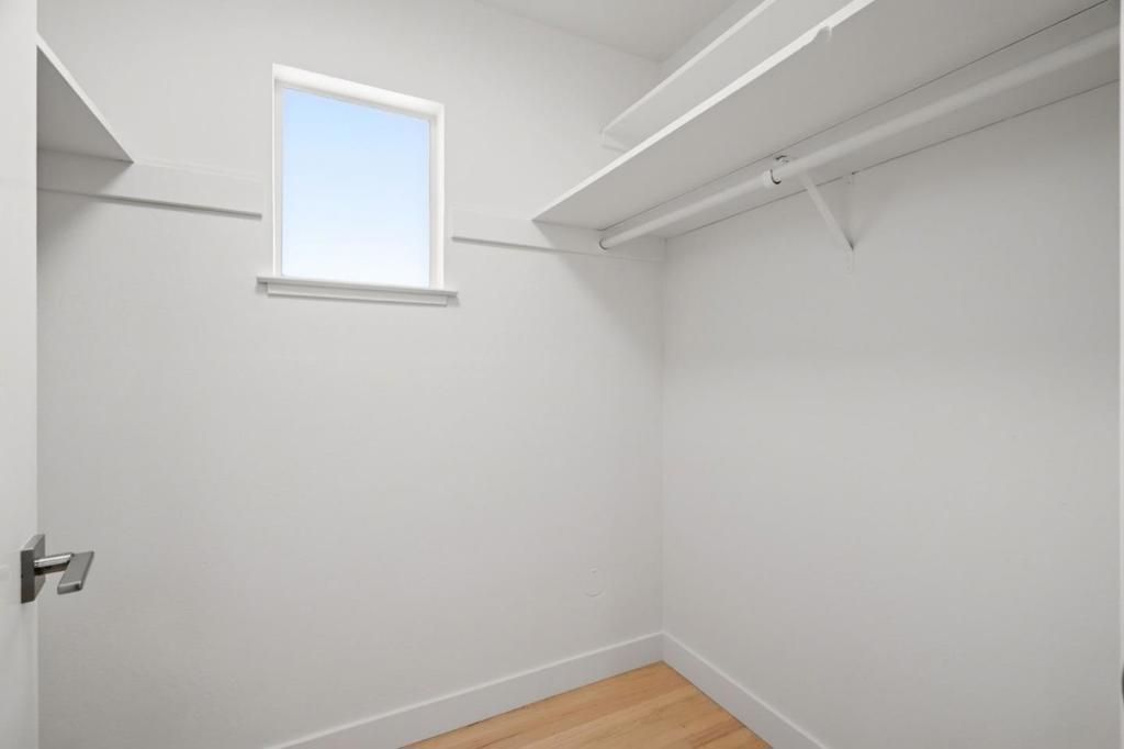 Image 18 of property listing at 841 Brentwood Drive, San Jose, CA 95129