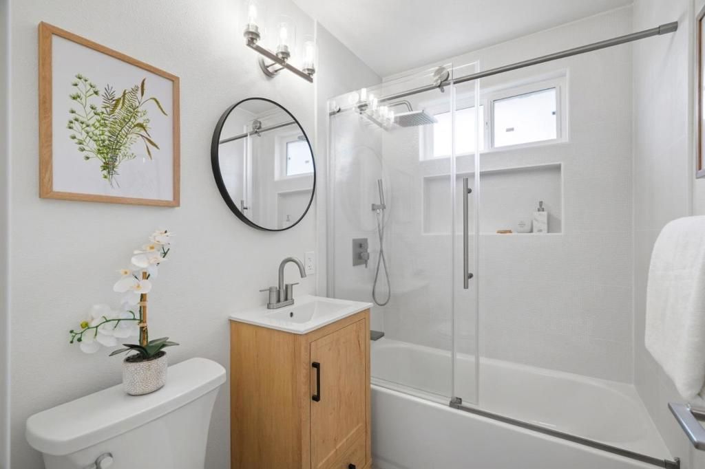 Image 24 of property listing at 841 Brentwood Drive, San Jose, CA 95129