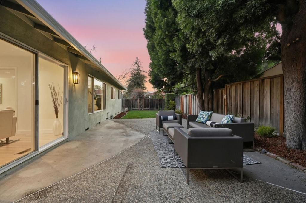 Image 26 of property listing at 841 Brentwood Drive, San Jose, CA 95129