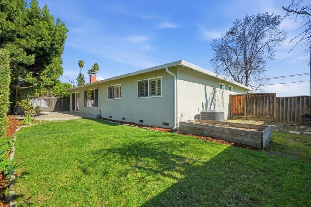 Image 28 of property listing at 841 Brentwood Drive, San Jose, CA 95129