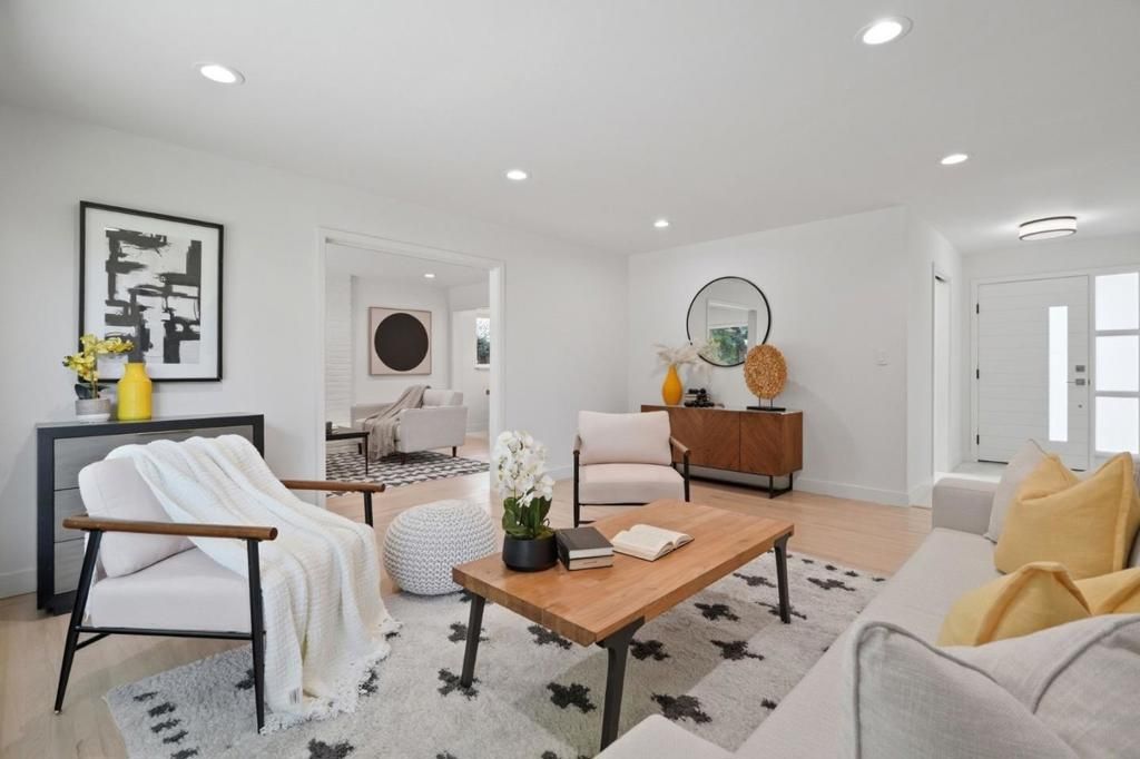 Image 4 of property listing at 841 Brentwood Drive, San Jose, CA 95129