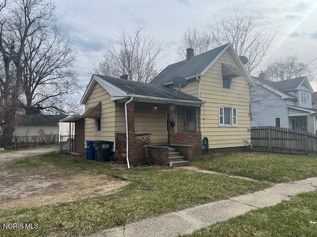 1925 Airline Avenue, Toledo, OH 43609