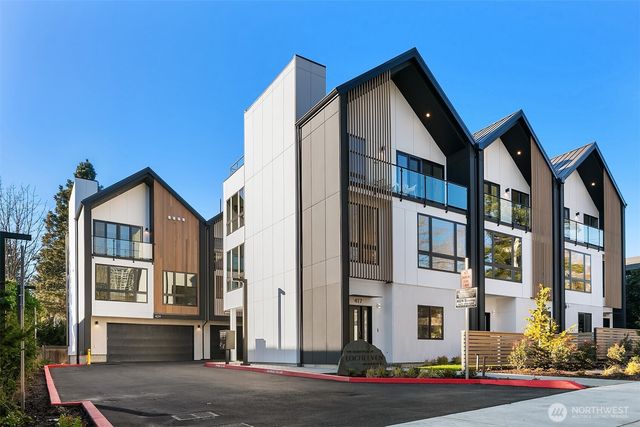 415 99th Avenue NE, Bellevue, WA 98004