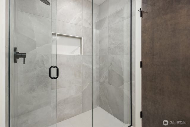 415 99th Avenue NE, Bellevue, WA 98004