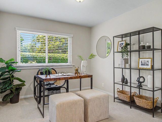 2091 Robinhood Lane, Los Altos, CA 94024