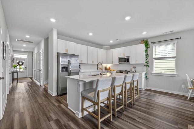 826 Ewell Farm Drive, Spring Hill, TN 37174