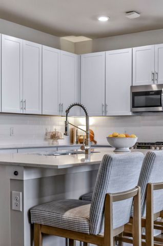 826 Ewell Farm Drive, Spring Hill, TN 37174