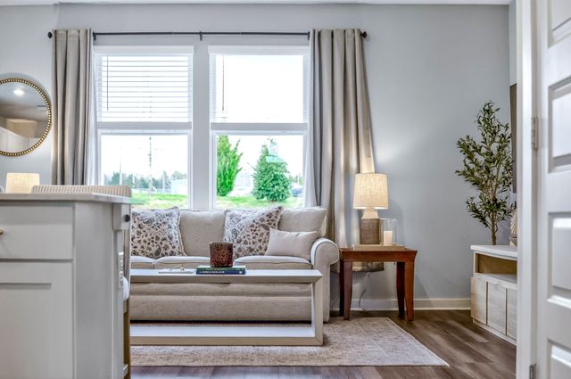 826 Ewell Farm Drive, Spring Hill, TN 37174