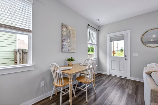 826 Ewell Farm Drive, Spring Hill, TN 37174