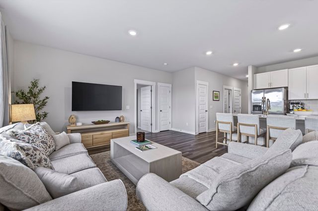 826 Ewell Farm Drive, Spring Hill, TN 37174