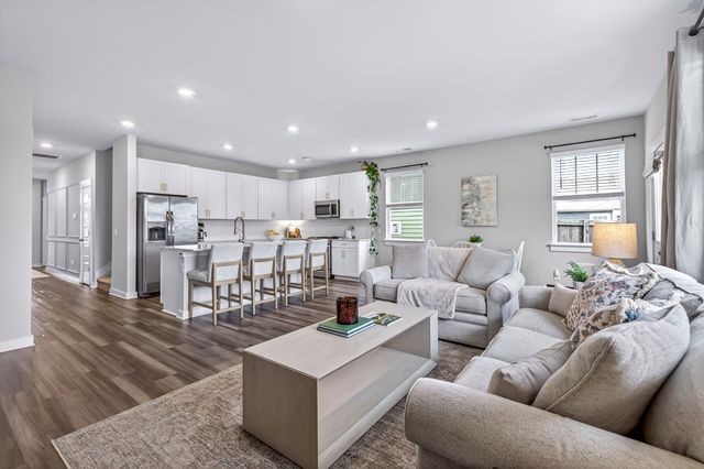 826 Ewell Farm Drive, Spring Hill, TN 37174