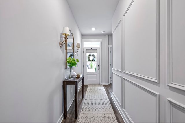 826 Ewell Farm Drive, Spring Hill, TN 37174