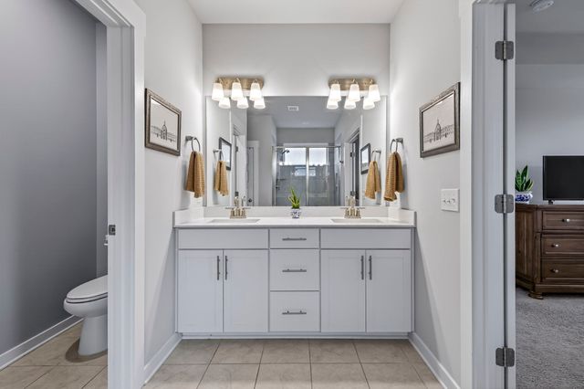 826 Ewell Farm Drive, Spring Hill, TN 37174